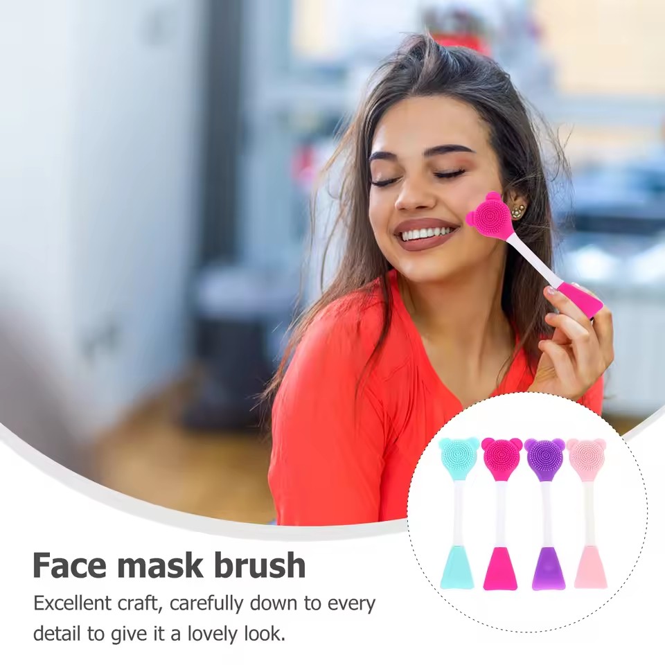 Electric Face Cleanser Brush - クマ型シリコン製ダブルヘッドフェイスマスクブラシ、顔用角質除去黒ずみ除去クレンジングブラシ、泥膜フェイシャルブラシ、スキンケアツール