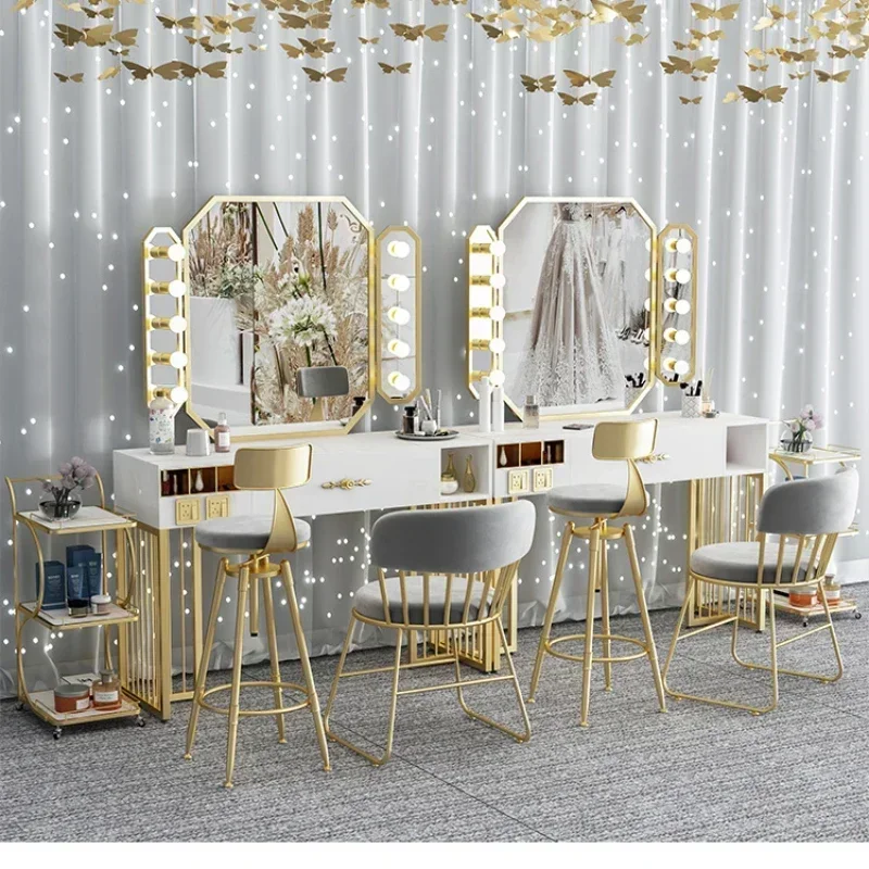 写真スタジオ ロックドレッサー メイクアップ ウェディング写 - Beauty Makeup Studio のレビューと価格