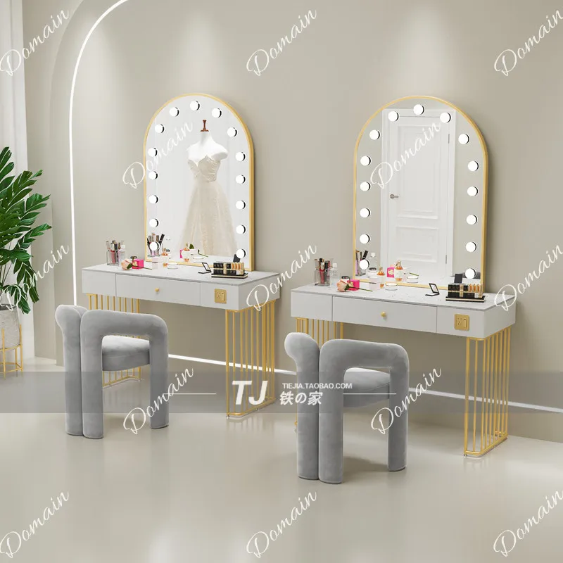 N5プレミアムスタジオプロ仕様バニティテーブル（ランプ付き） - Beauty Makeup Studio のレビューと価格