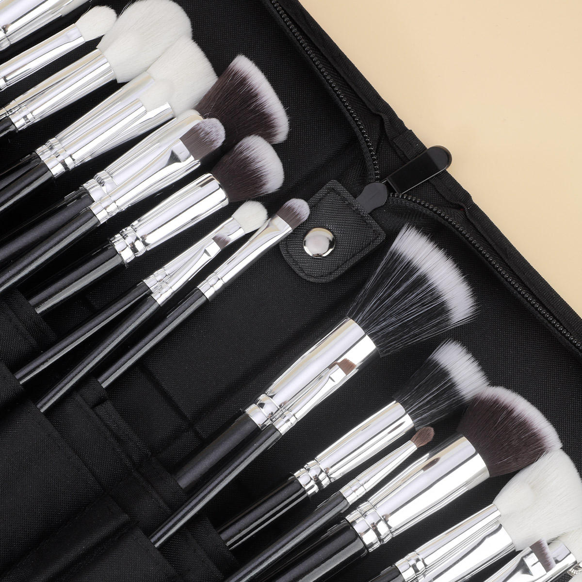 Rancai-初心者やプロのメイクに適したメイクブラシ、パウ - Beauty Makeup Studio のレビューと価格