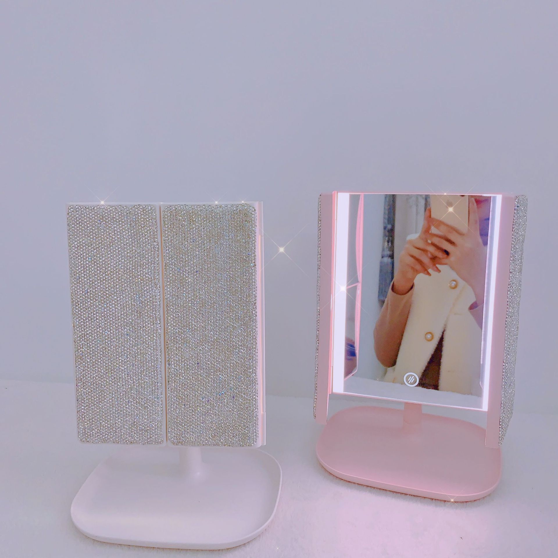 三つ折り LED 化粧鏡美容ライトポータブルコンパクトデスク - Beauty Forever Makeup のレビューと価格
