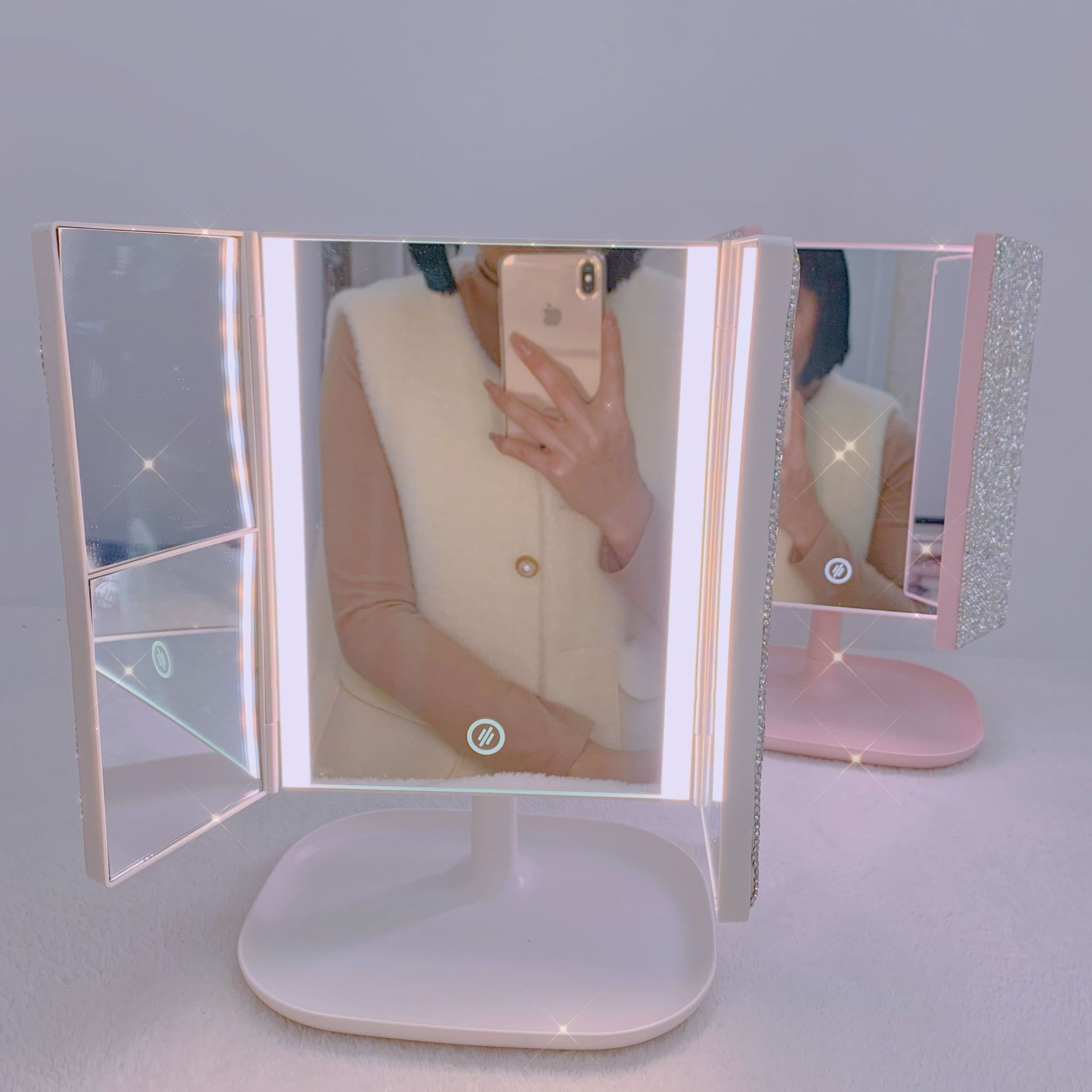 三つ折り LED 化粧鏡美容ライトポータブルコンパクトデスク - Beauty Forever Makeup のレビューと価格